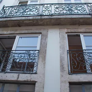 Bica Sequeiro 1 Bed Lisbona